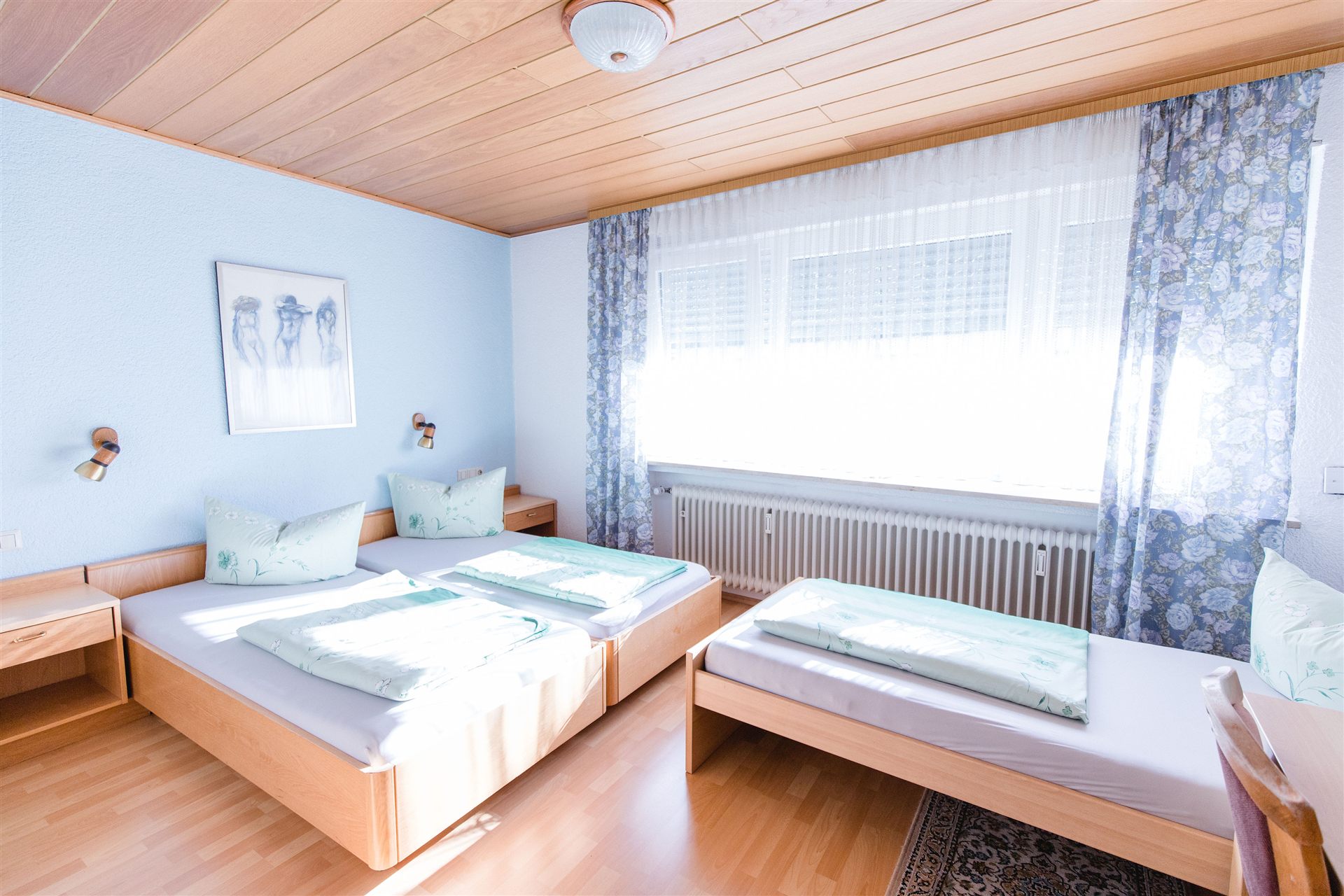 Dreibettzimmer